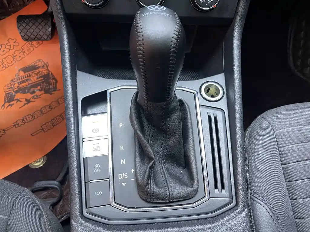 Volkswagen Lavida — миниатюра 19
