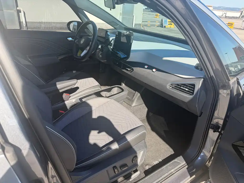 Volkswagen ID.3 — миниатюра 11