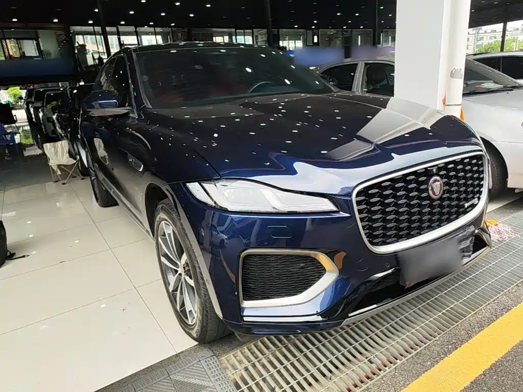Jaguar F-PACE — миниатюра 4