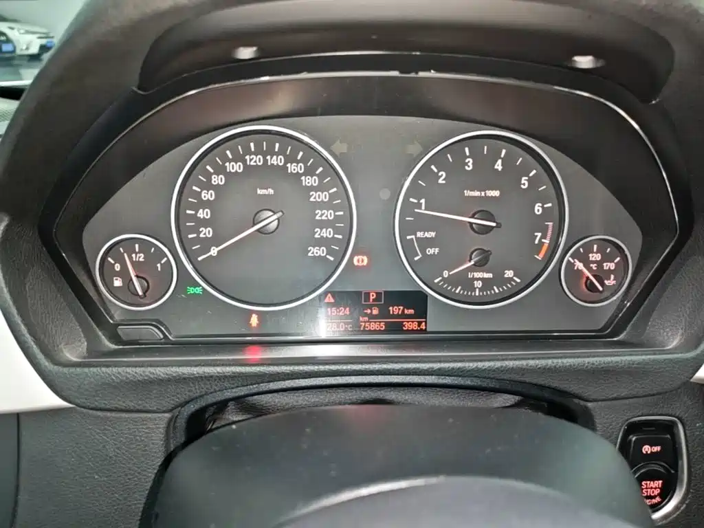 BMW 3 Series — миниатюра 8