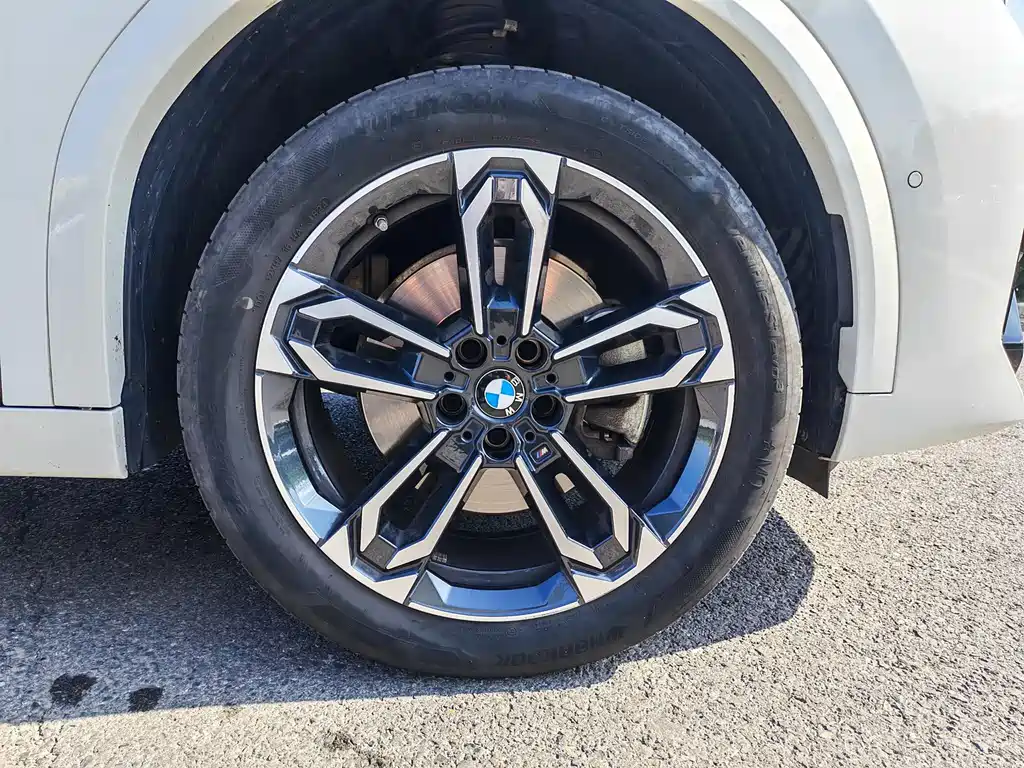 BMW X2 (Import) — миниатюра 5