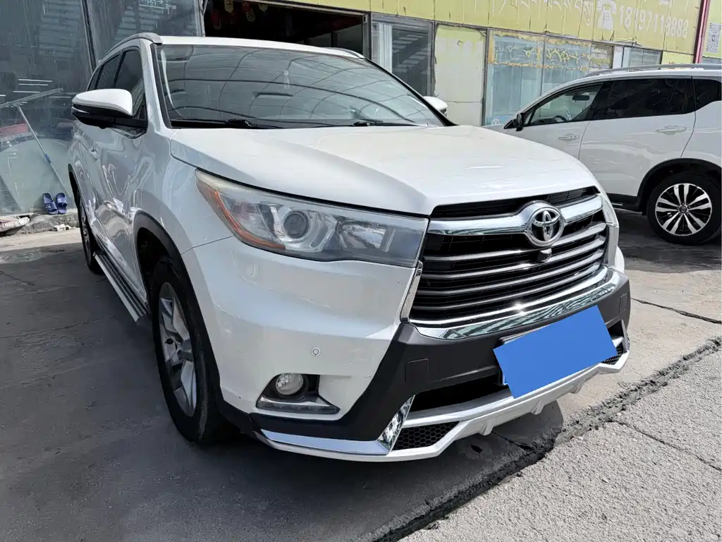 Toyota Highlander — миниатюра 3