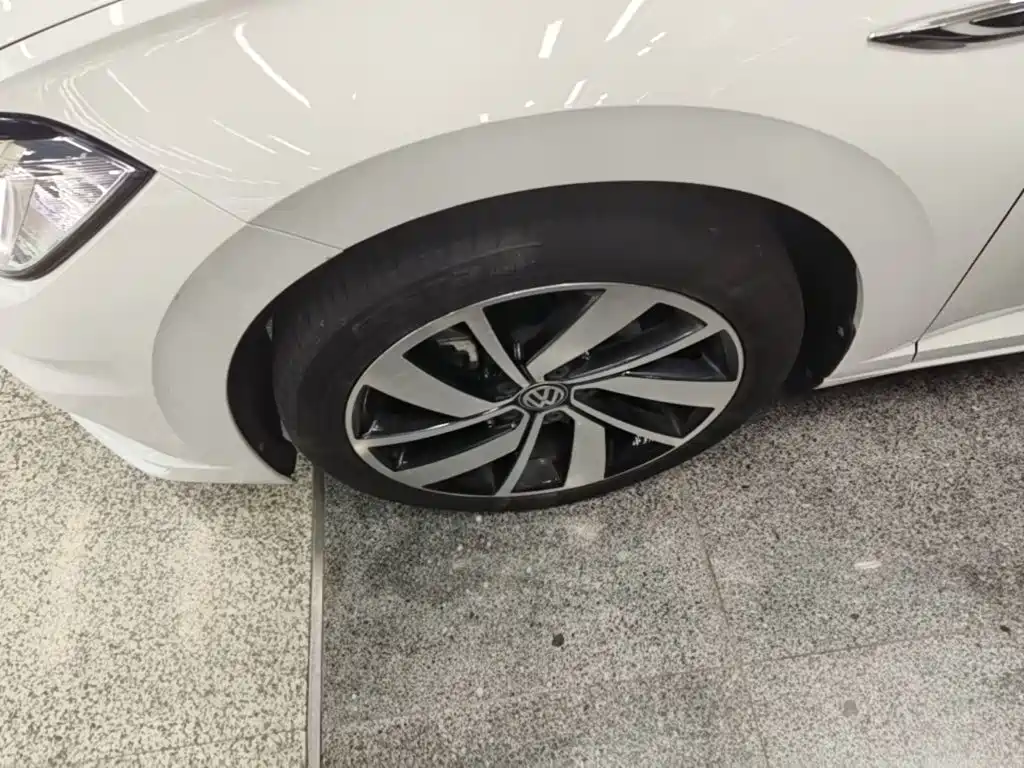 Volkswagen Sagitar — миниатюра 23
