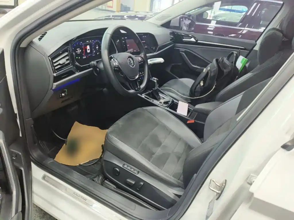 Volkswagen Sagitar — миниатюра 15