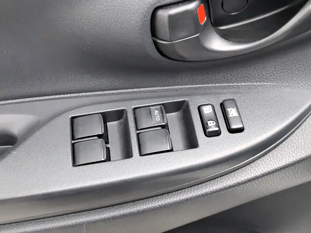 Toyota Vios FS — миниатюра 9