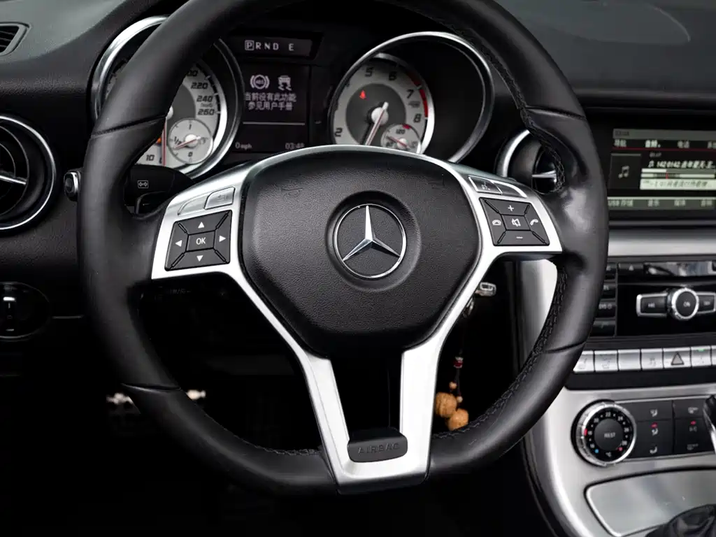 Mercedes-Benz SLK 2011 SLK 200 Fashion