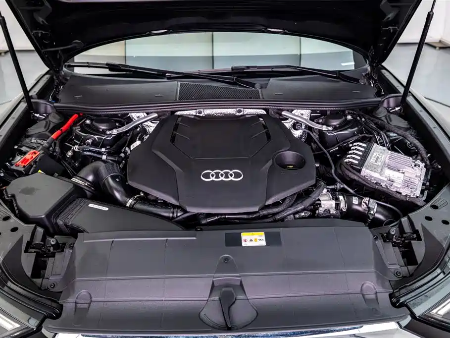 Audi A6L 2022 55 TFSI quattro Premium