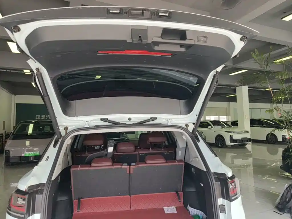 Volkswagen ID.6 X — миниатюра 19