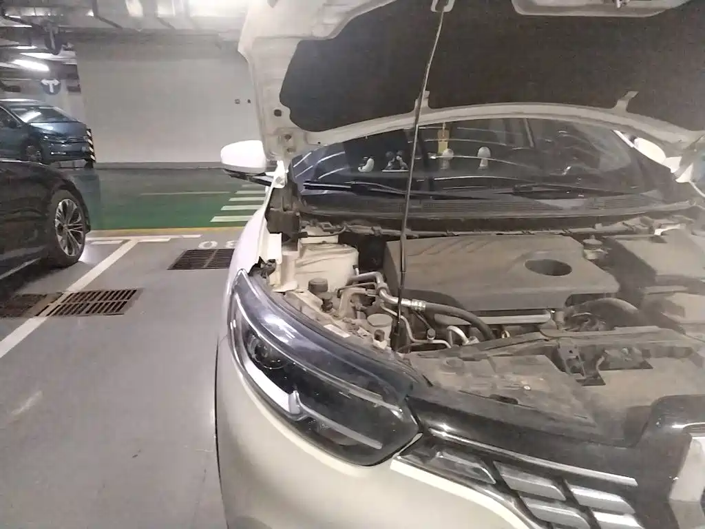 Renault Kadjar — миниатюра 20
