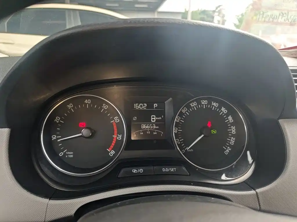 Skoda Fabia — миниатюра 12