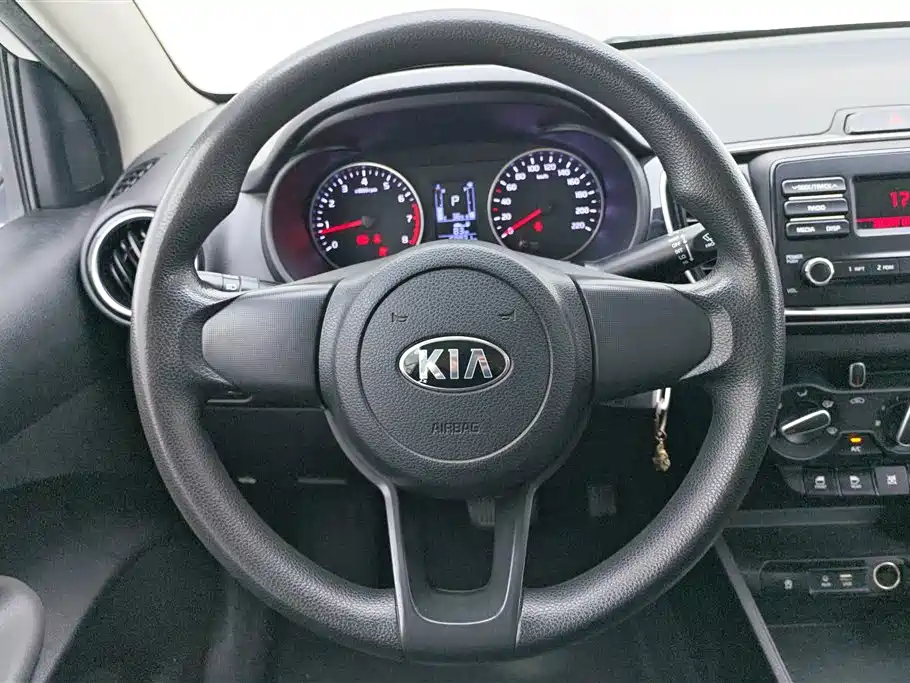 Kia Huanchi 1.4L Auto Comfort Sunroof Edition, фото 15