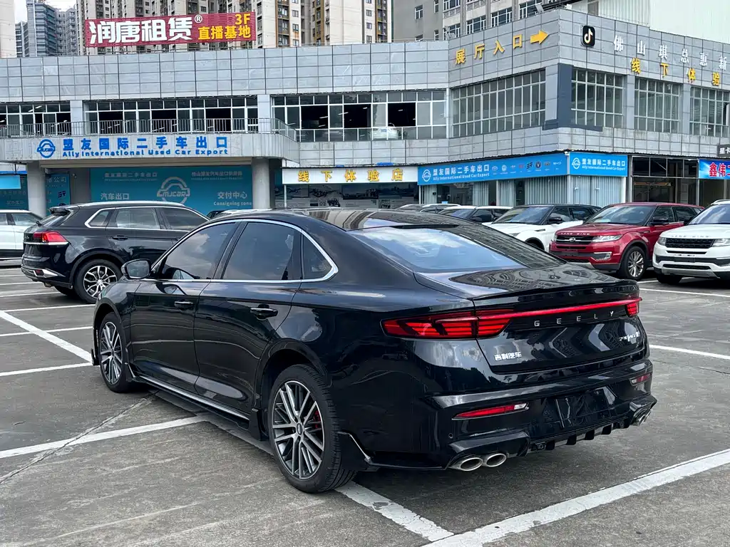 Geely Preface 2023 1.5TD