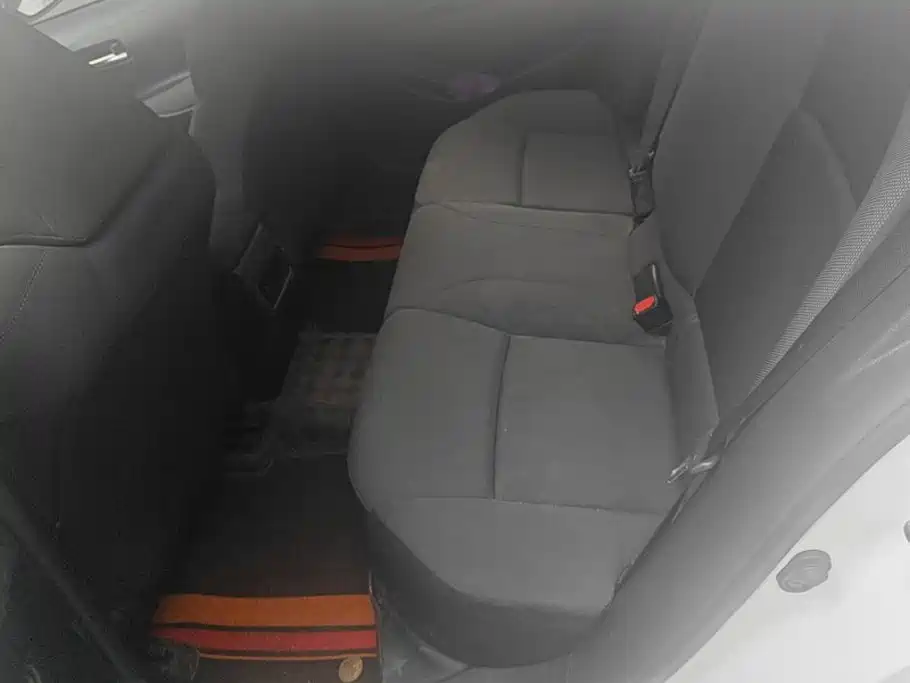 Toyota Corolla — миниатюра 11
