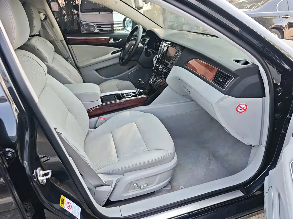 Hongqi Hongqi H7 — миниатюра 8
