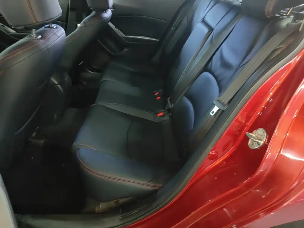 Mazda 3 Axela — миниатюра 17
