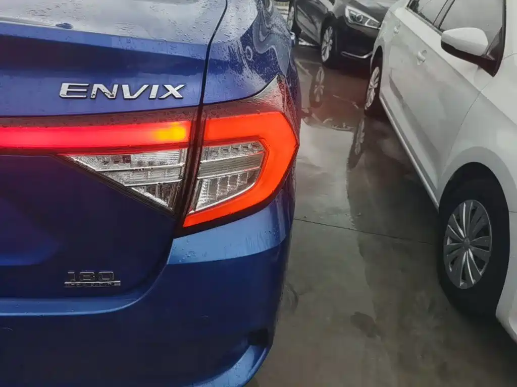 Honda Envix 2019 180TURBO CVT Enjoy V