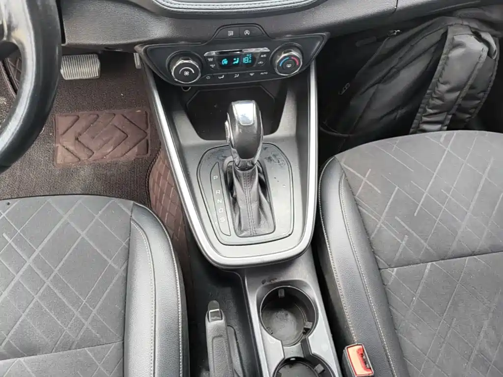 Ford Escort — миниатюра 14