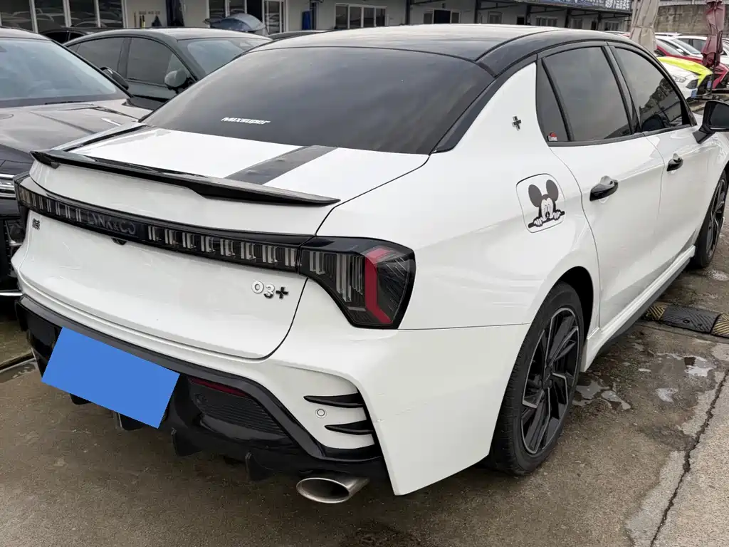 Lynk & Co 03 — миниатюра 5