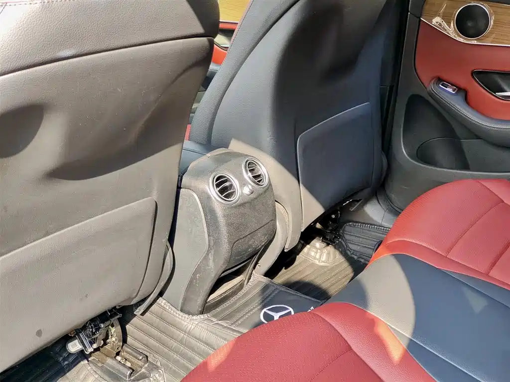 Mercedes-Benz GLC 2019 GLC 260 4MATIC SUV