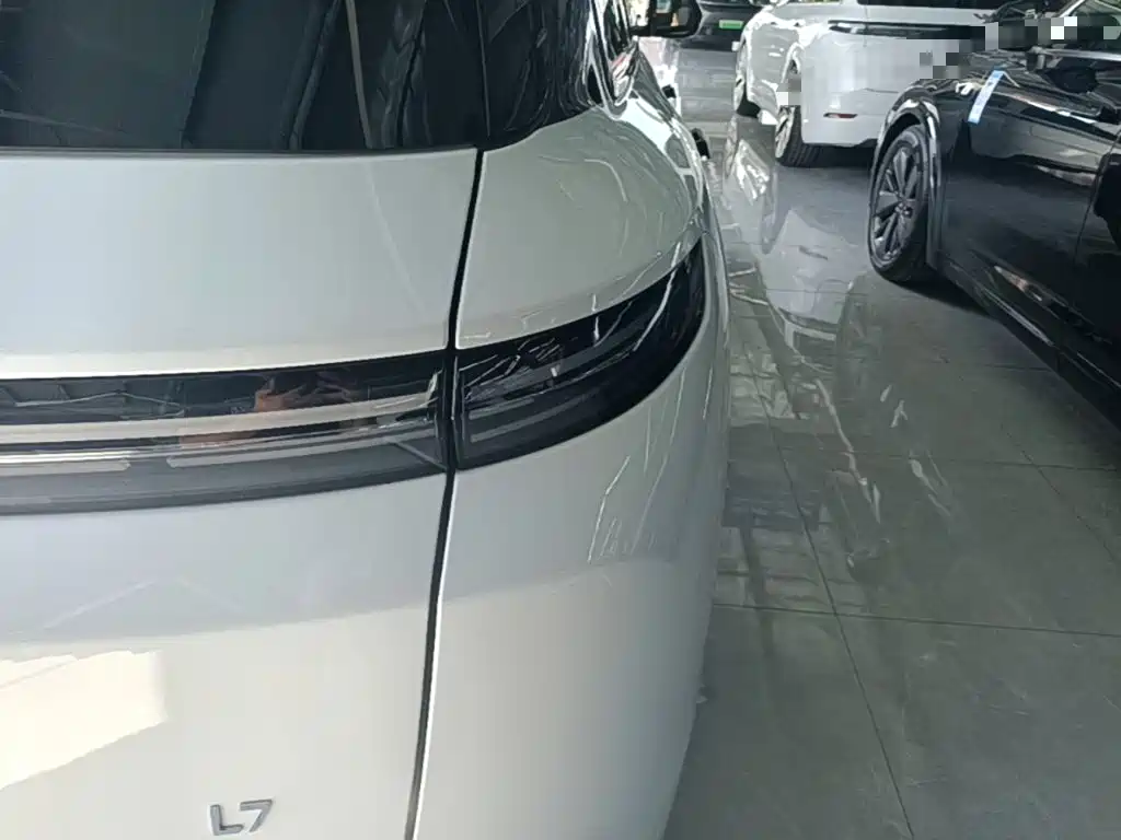 Li Auto Li L7 — миниатюра 8