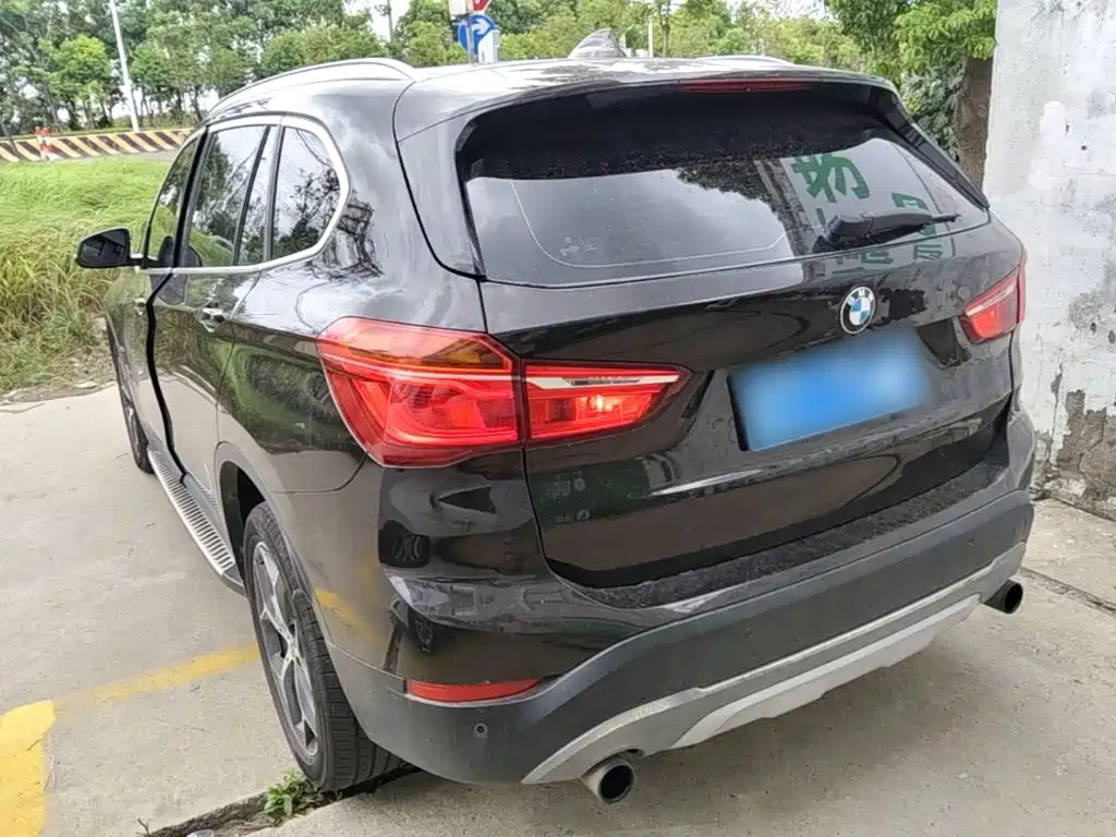 BMW X1 — миниатюра 5