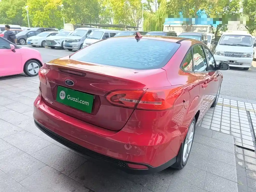 Ford Focus — миниатюра 7