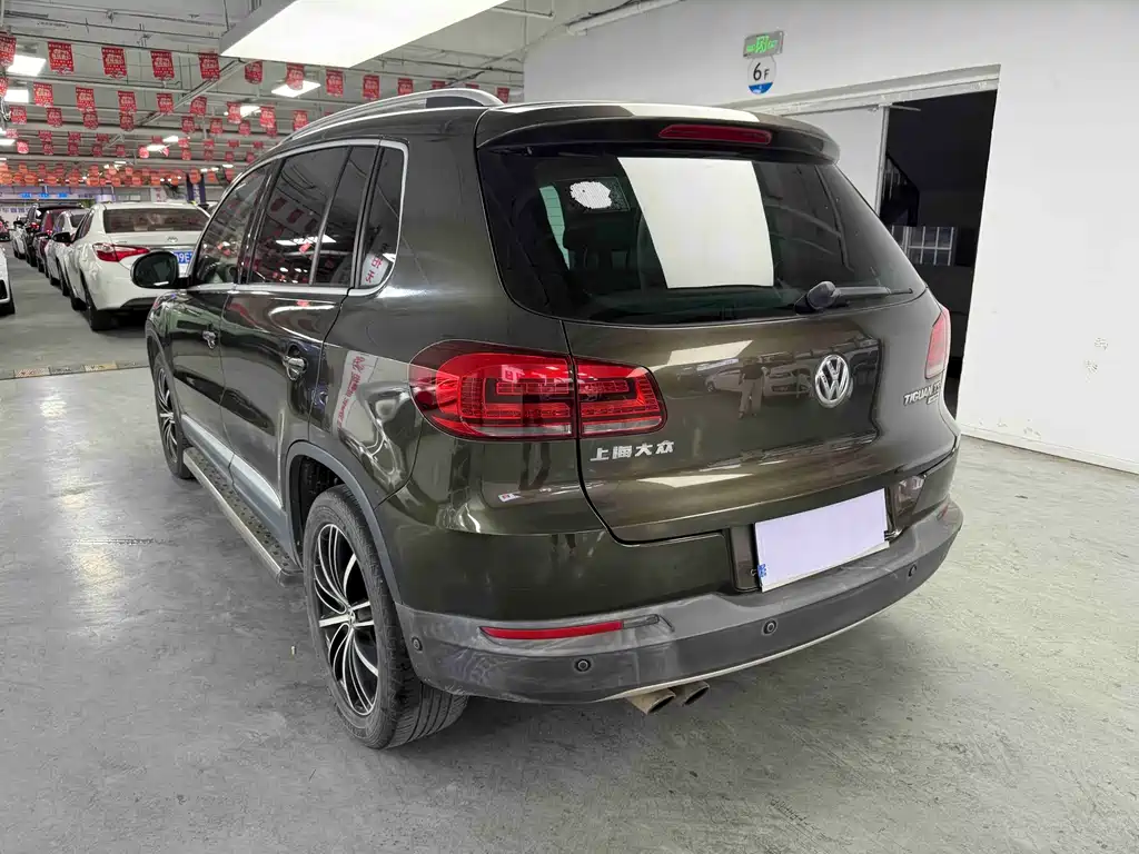 Volkswagen Tiguan 2015 2.0TSI AT Flagship
