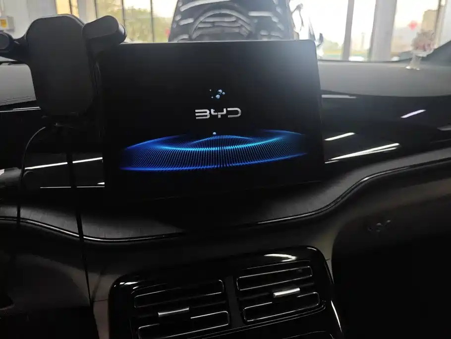 BYD Qin PLUS — миниатюра 13