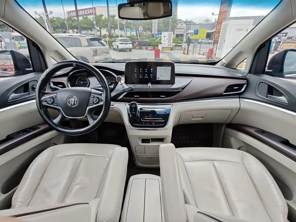Buick GL8 — миниатюра 14