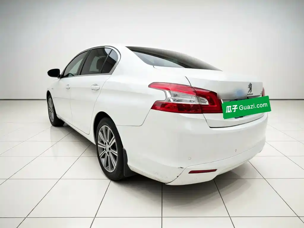 Peugeot 408 — миниатюра 4
