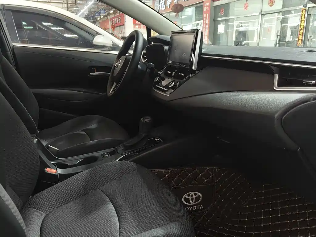 Toyota Corolla — миниатюра 7