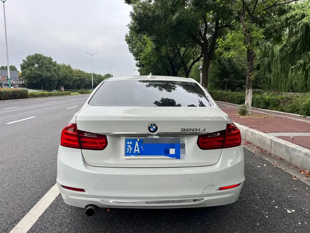 BMW 3 Series — миниатюра 5