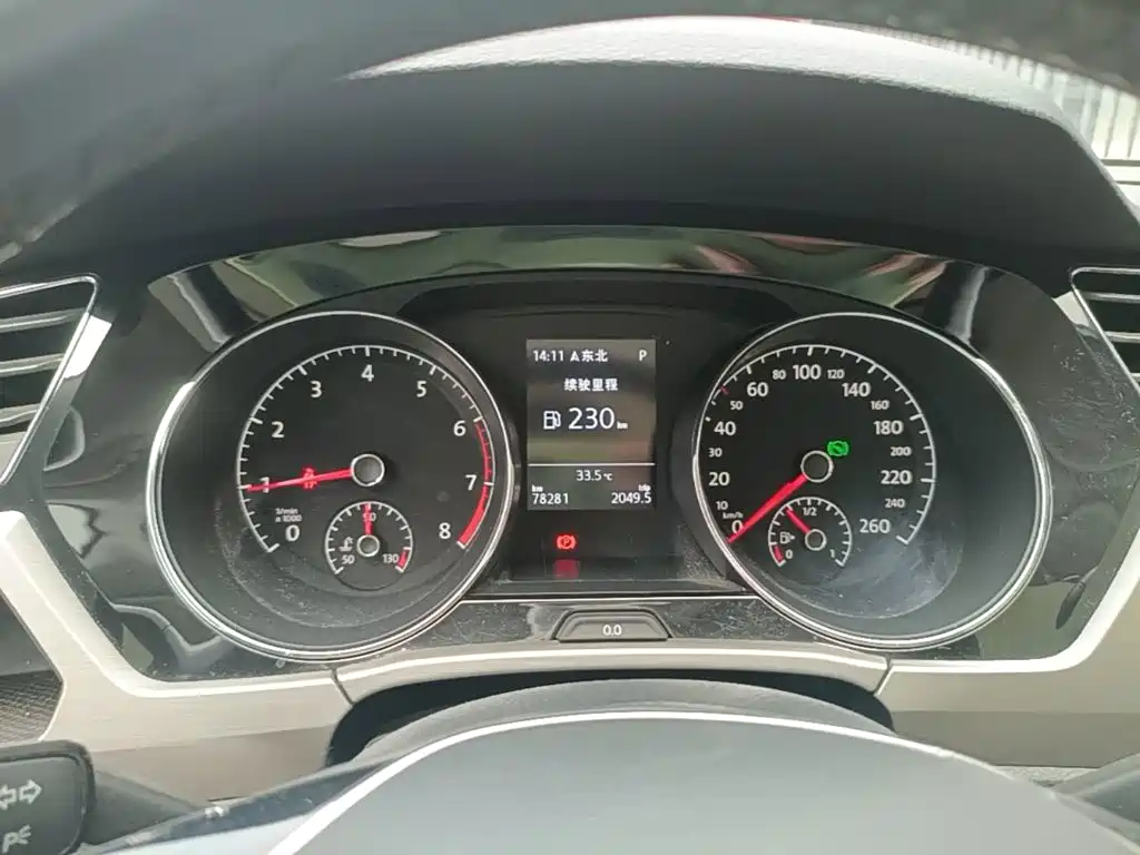 Volkswagen Touran — миниатюра 12