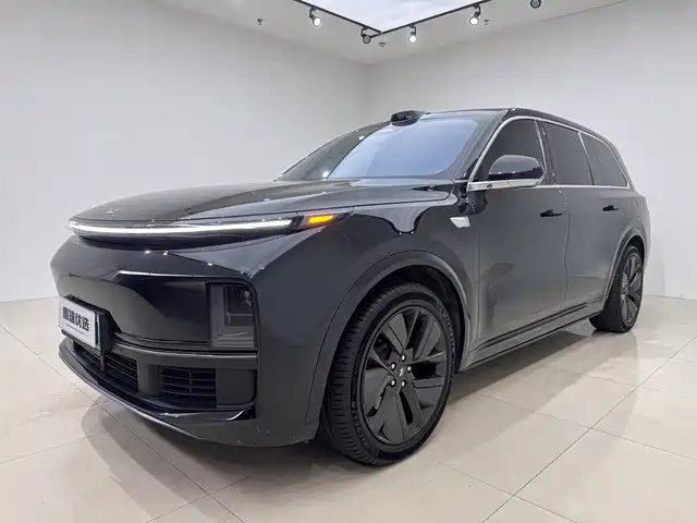2023 Li Xiang L9