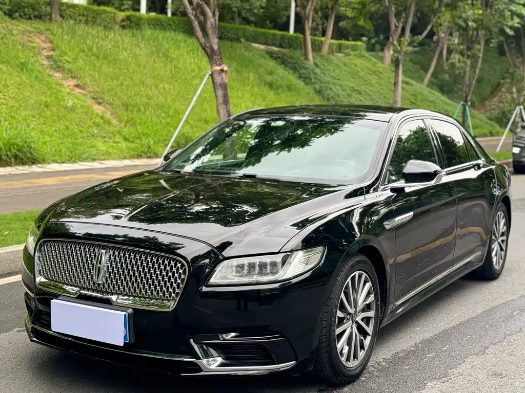 Lincoln Continental 2020