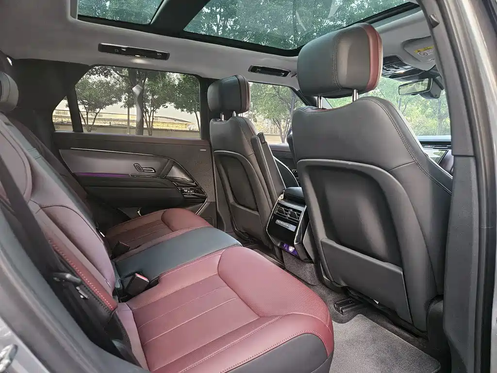 Land Rover Sport — миниатюра 10