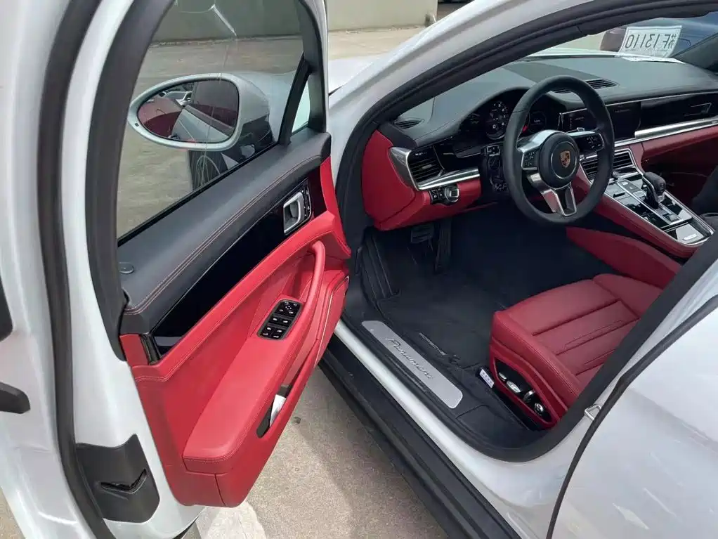 Porsche Panamera — миниатюра 10
