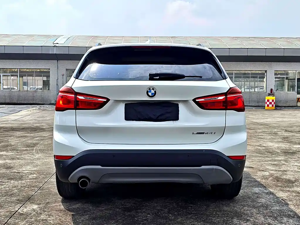 BMW X1 — миниатюра 15