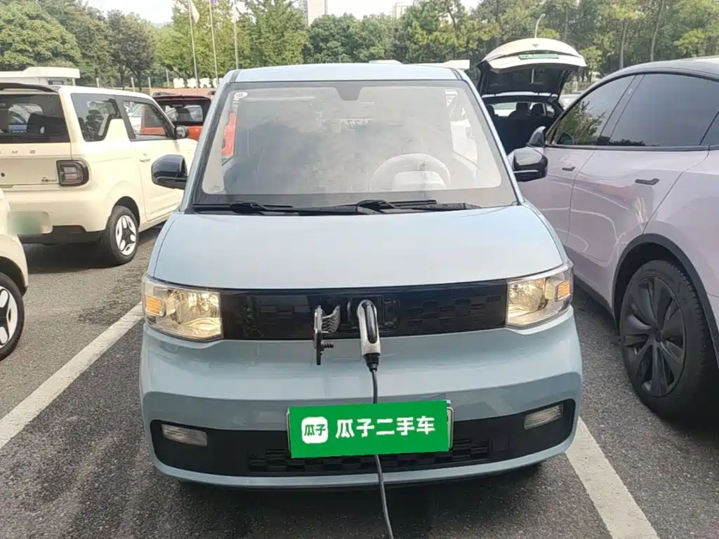 Wuling MINIEV — миниатюра 3