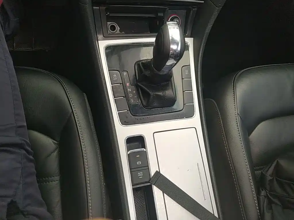 Volkswagen Passat — миниатюра 14