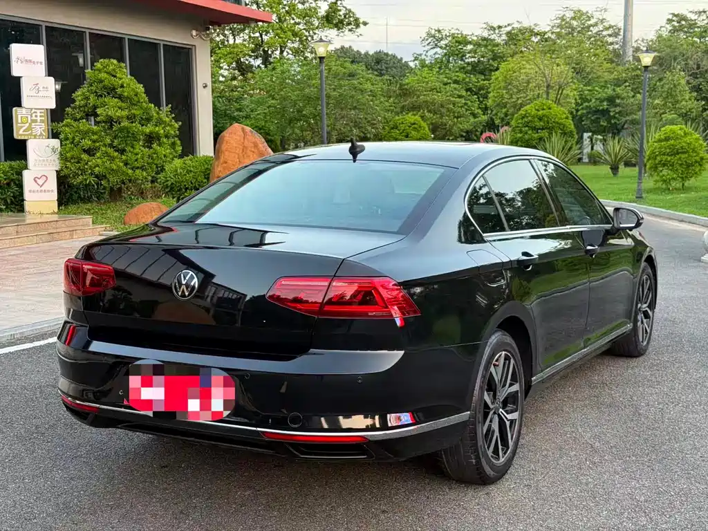 Volkswagen Magotan — миниатюра 3