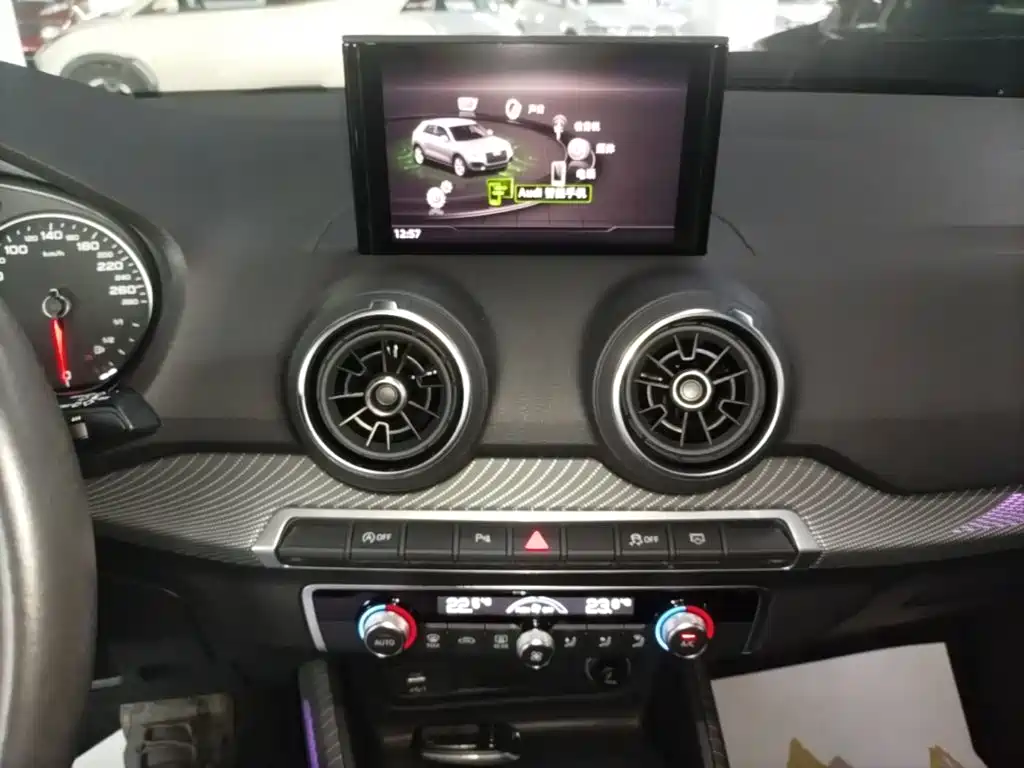 Audi Q2L — миниатюра 13