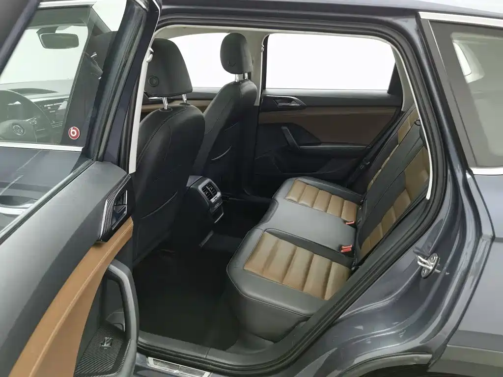 Volkswagen Tharu — миниатюра 15
