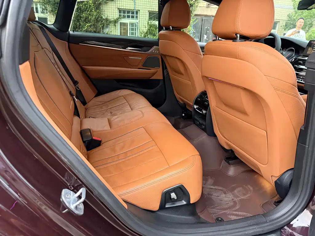 BMW 6 Series GT — миниатюра 12