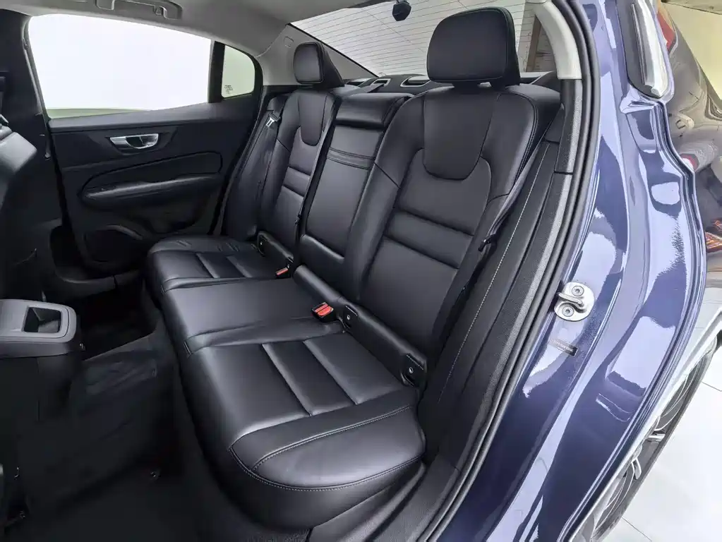 Volvo S60 — миниатюра 15