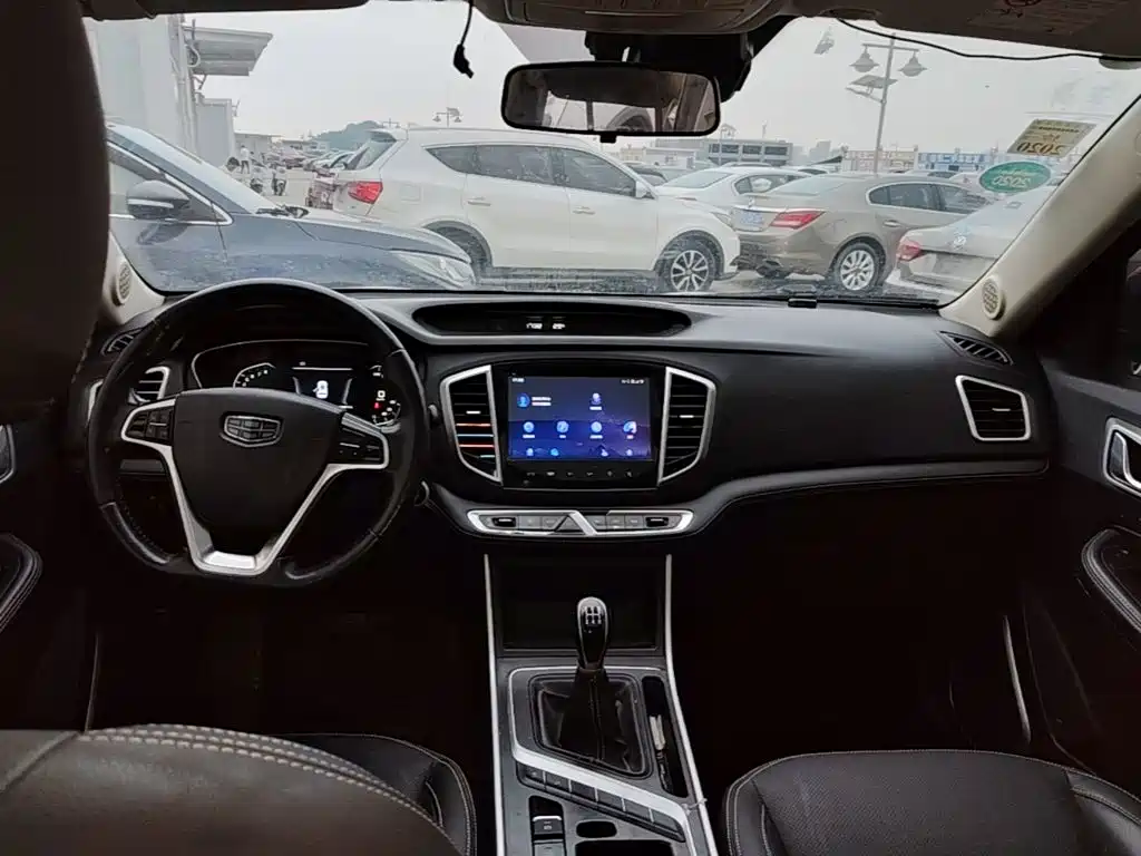 Geely Vision X6 — миниатюра 10