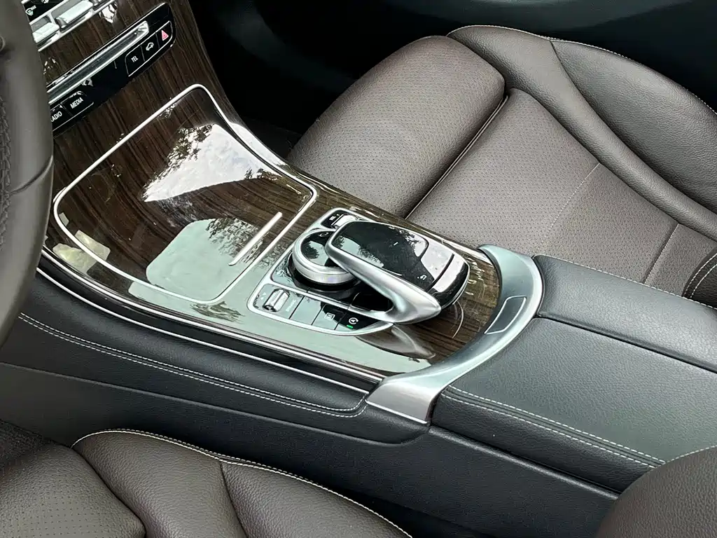 Mercedes-Benz GLC — миниатюра 11