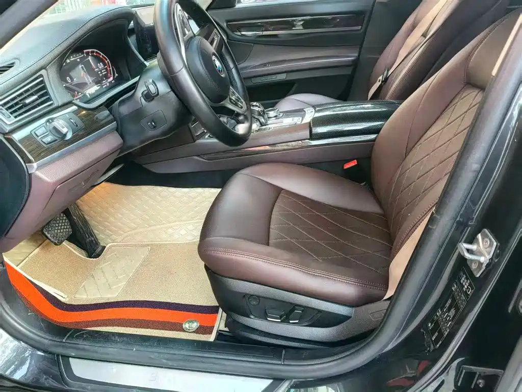 BMW 7 Series 7 2009 730Li Lead