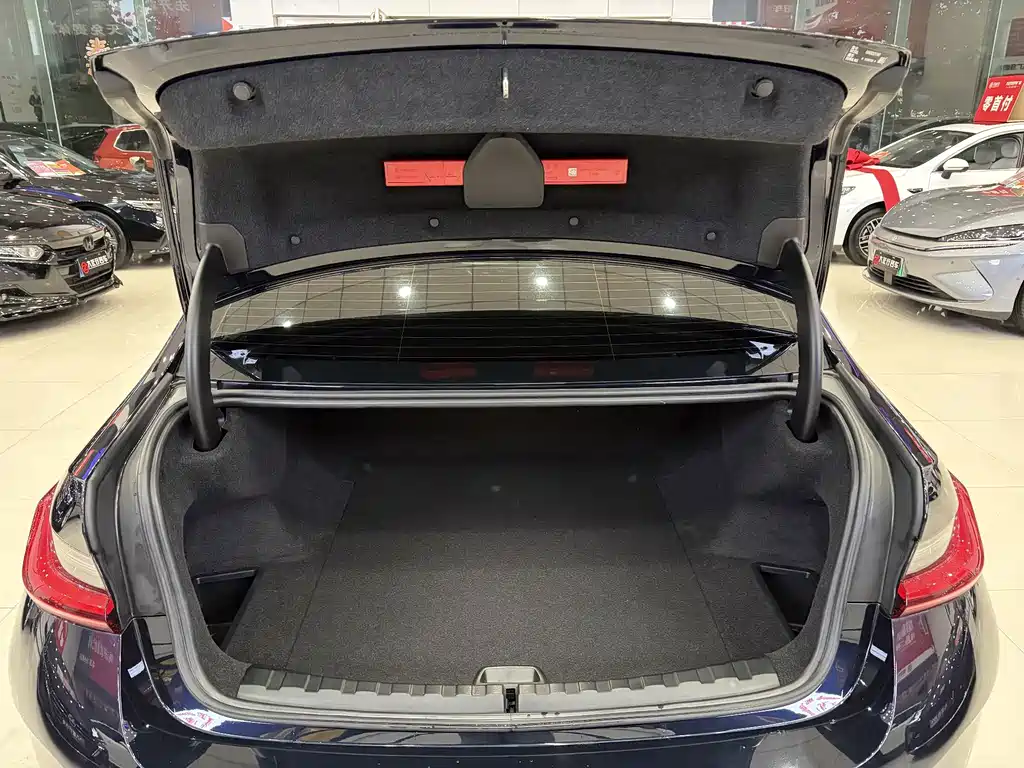 BMW i3 — миниатюра 15