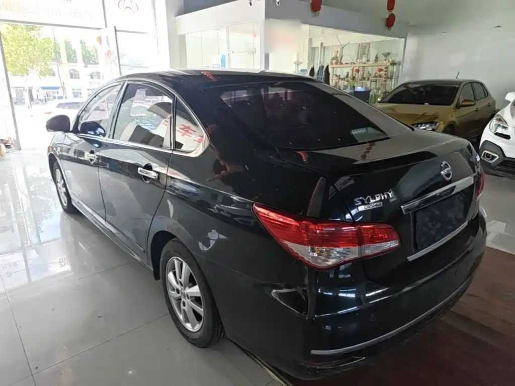 Nissan Sylphy — миниатюра 5
